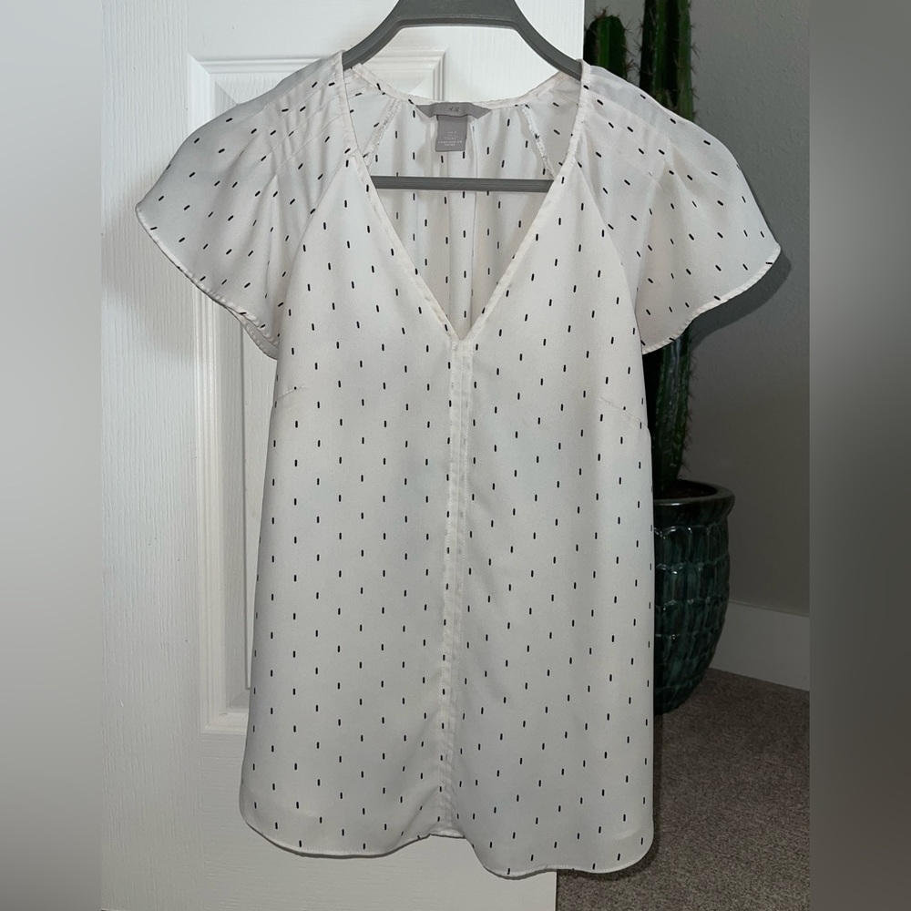 2 blouses size S - Picture 6 of 7